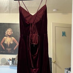 Lulus,  size : medium, suede burgundy